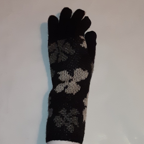 LAUNDRY BY DESIGN 3 PIECE HAT, SCARF, GLOVES SET - Picture 6 of 11